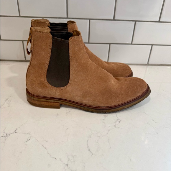 Clark’s Men’s Chelsea Boots main image 5